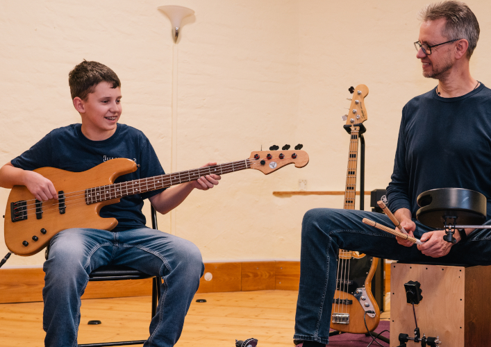 Joey Becker - Bassunterricht - E-Bass lernen in Wiesbaden, für Jugendliche
